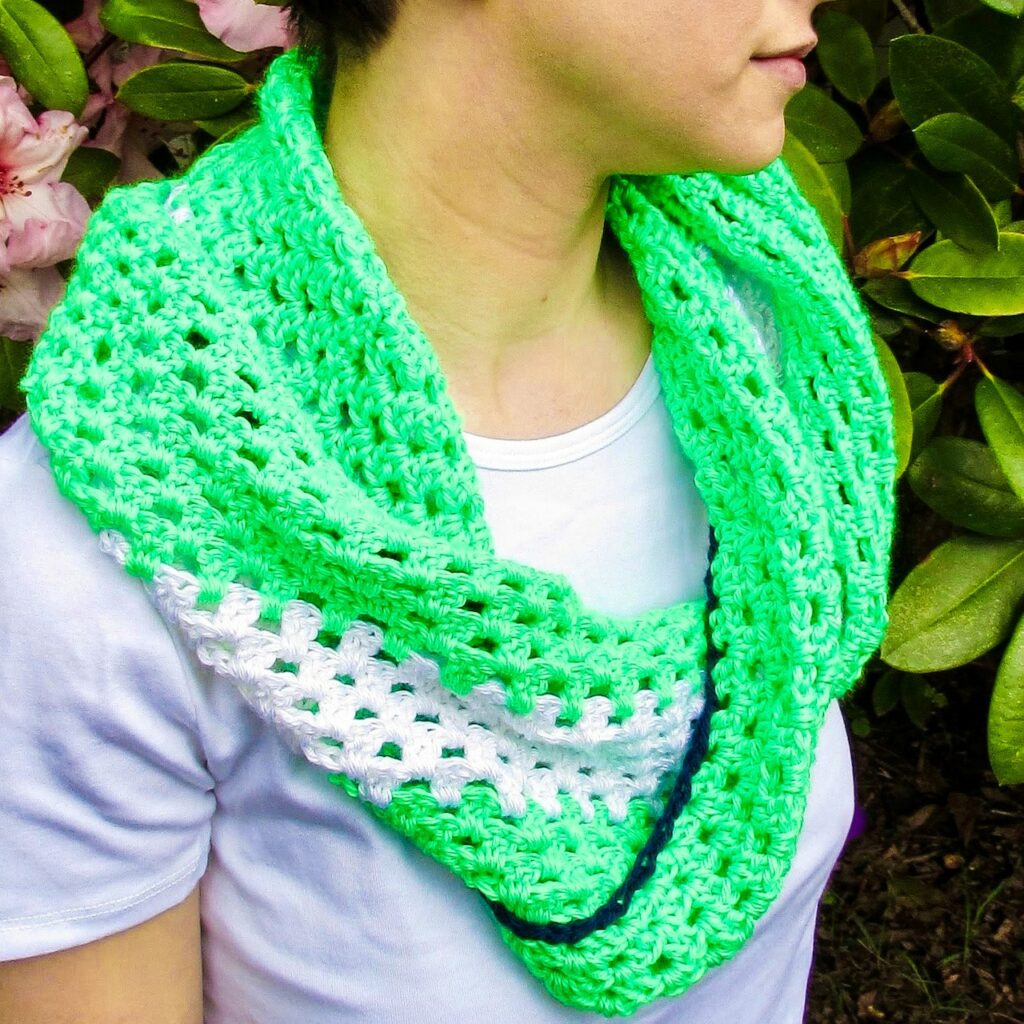 Twisted Crochet Cowl